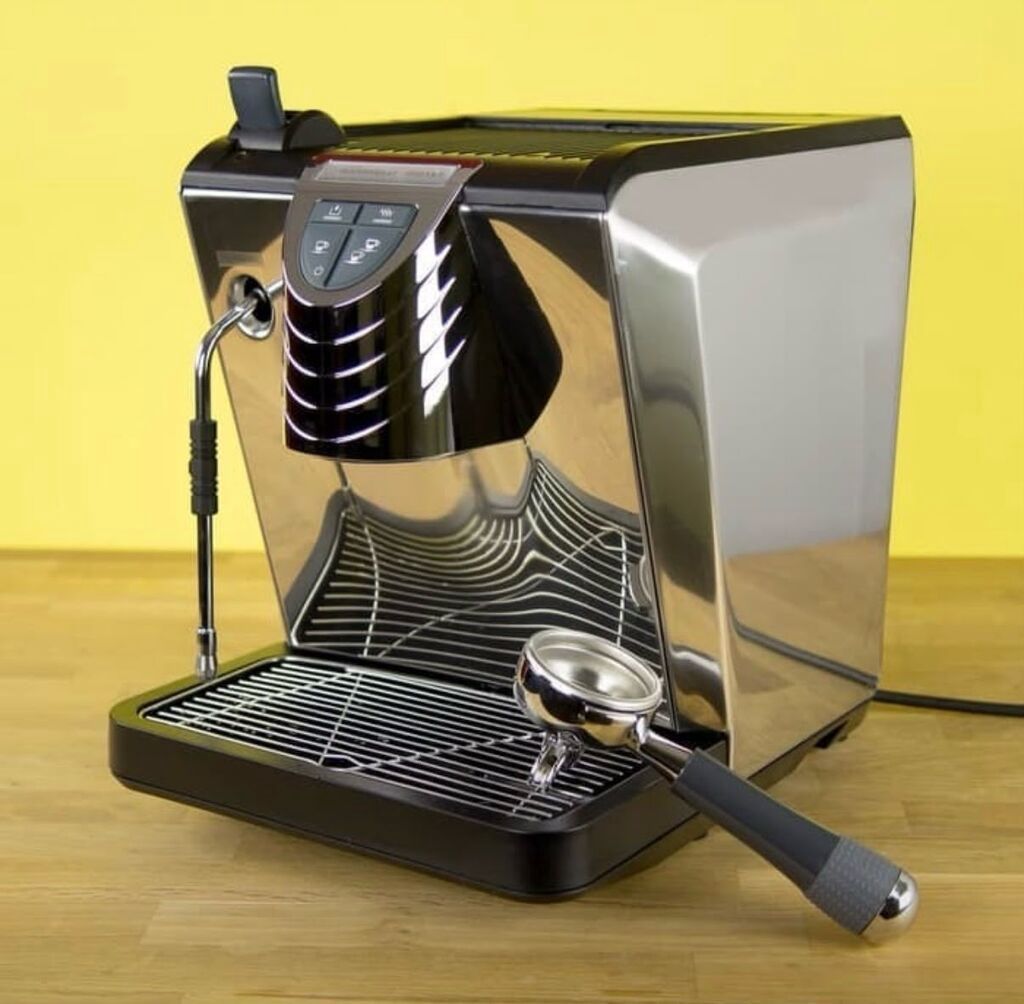 *SEVA XİRDALAN* İtalya istehsalı professional Coffee aparatı satılır — Biznes və avadanlıq, Bakı