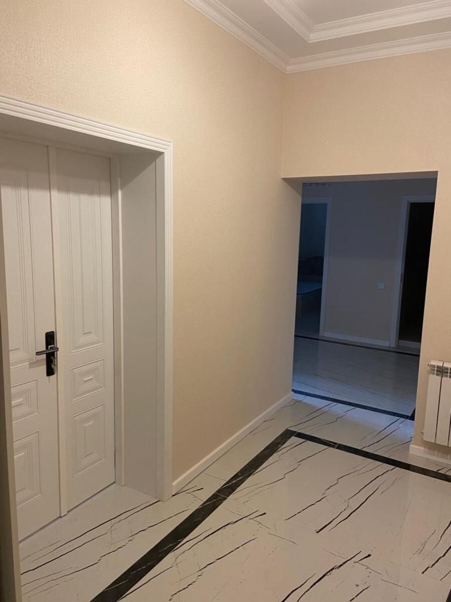 İcarəyə verilir 3 otaqlı yeni tikili 100 m² — Mənzil, Bakı (11)