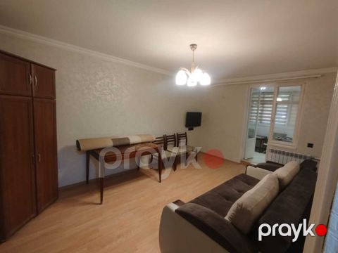 Satılır 2 otaqlı köhnə tikili 40 m²