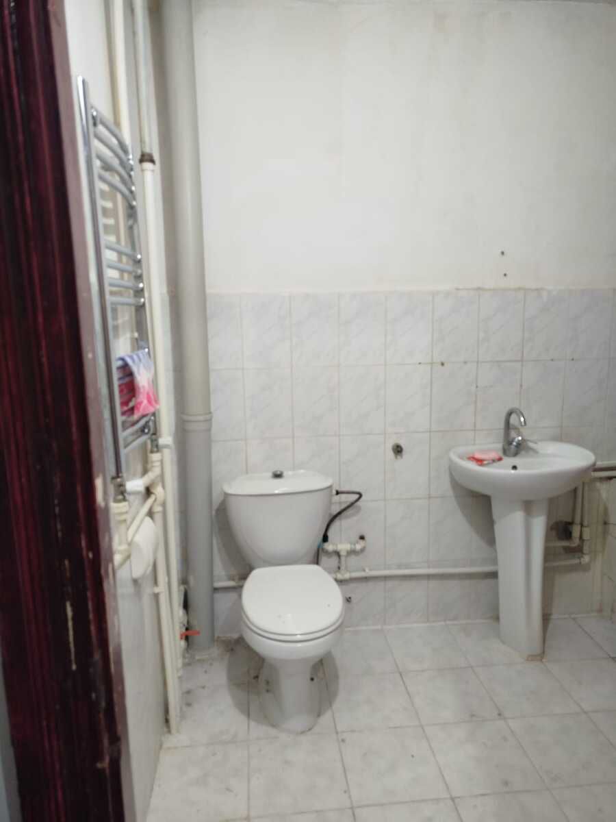 Satılır 2 otaqlı köhnə tikili 80 m² — Mənzil, Bakı (12)