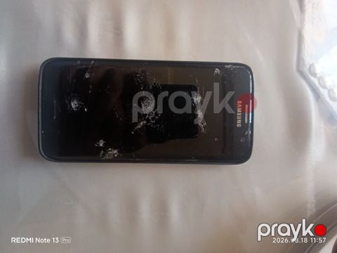 S7 EDGE ekranı qırıqdı başqa promlemi yoxdur. Real alıcılar narahat — Masazır
