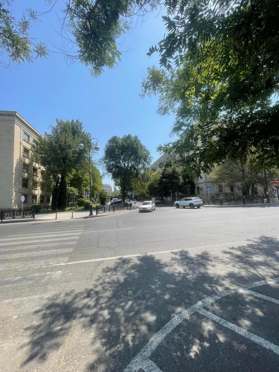 Satılır 3 otaqlı köhnə tikili 100 m² — Mənzil, Bakı (8)
