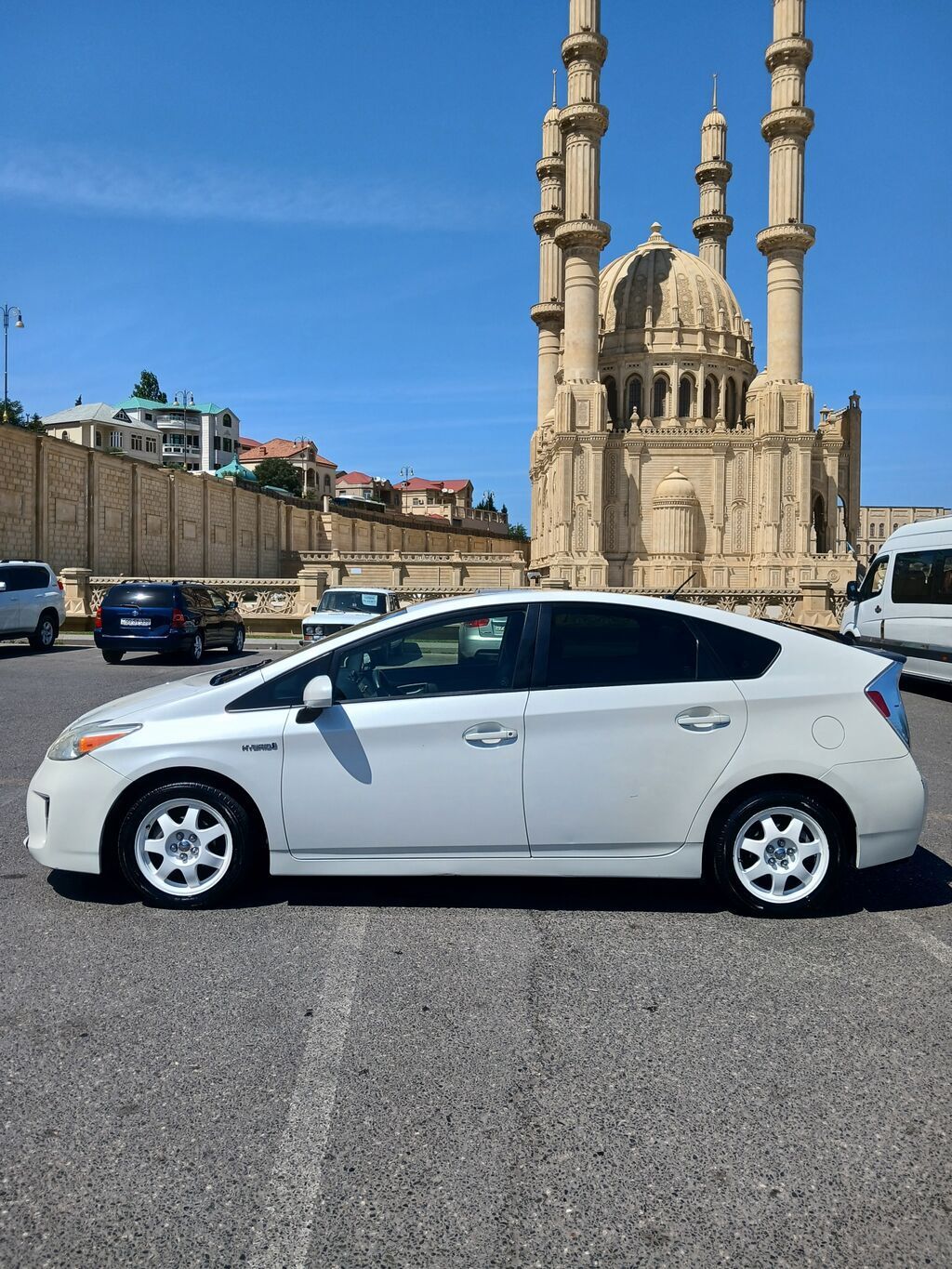 Toyota Prius: 1.8 l | 2012 il Hetçbek — Avtomobillər, Xırdalan (9)