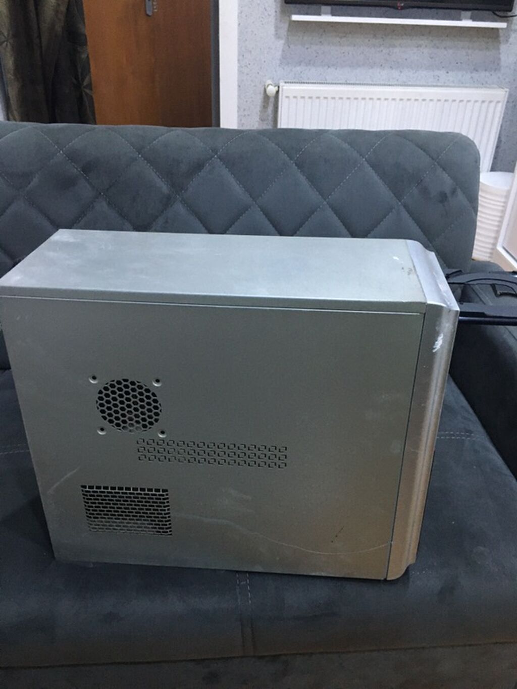 Korpuslu masaüstü kompüter (ATX mid-tower) - Korpus: metal, ön — Elektronika, Digah (2)