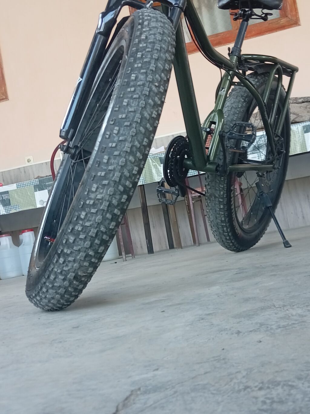 Fat Bike dağ velosipedi - 26x4.0 düym “fat” təkərlər: qum, qar — Velosipedlər, Ucar (2)