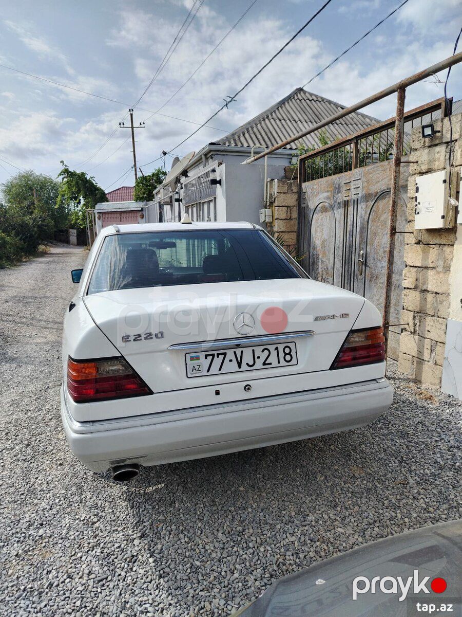 Mercedes E 220, 1994 il 77-VJ-218 — Avtomobillər, Bakı (2)
