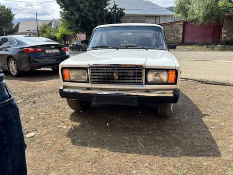 VAZ (LADA) 2107: 1.5 l | 2009 il 120085 km Sedan