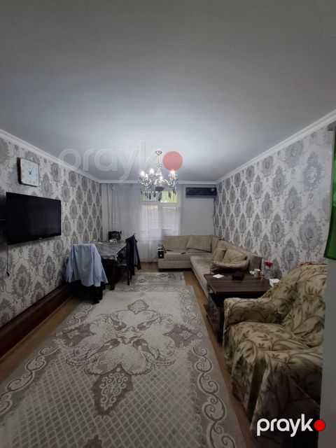 Satılır 3 otaqlı köhnə tikili 58.8 m²