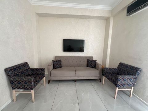 İşlənmiş, Divan, 2 kreslo