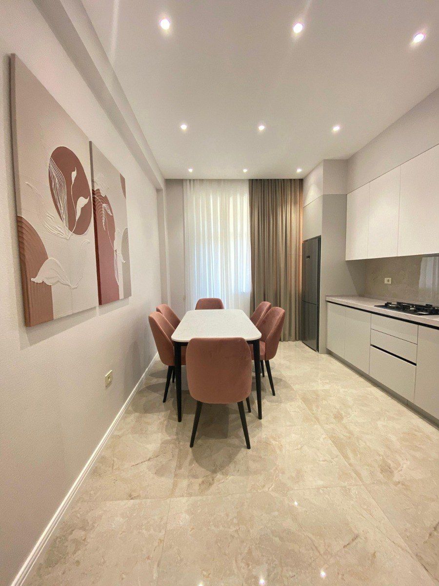 İcarəyə verilir 3 otaqlı yeni tikili 175 m² — Mənzil, Bakı (11)