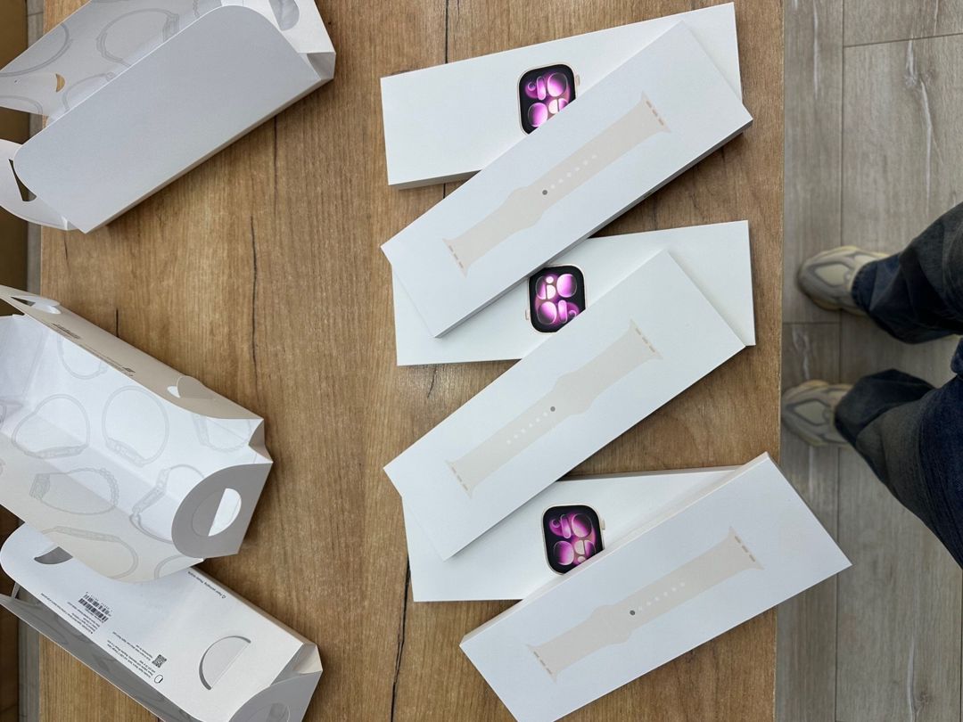 Apple Watch Series 11 Aluminum Rose Gold 42mm — Elektronika, Bakı (2)