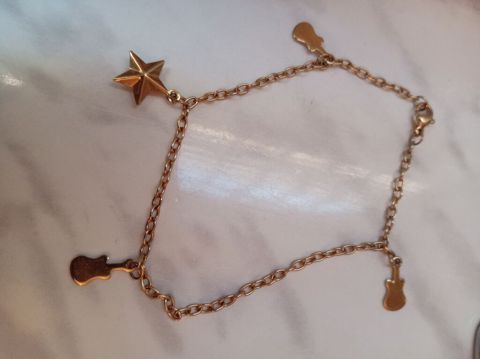 Qızılı rəngli ayaq üçün zəncir (anklet) - Material: metal ərintisi