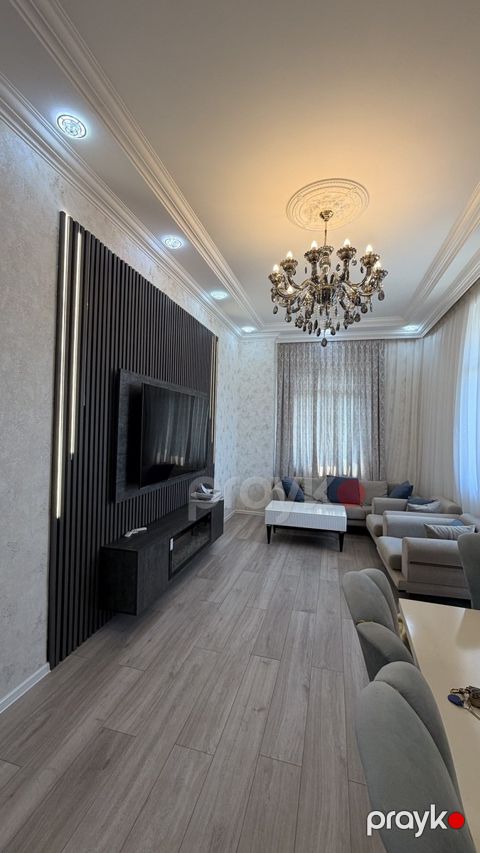 Satılır 3 otaqlı yeni tikili 90 m²