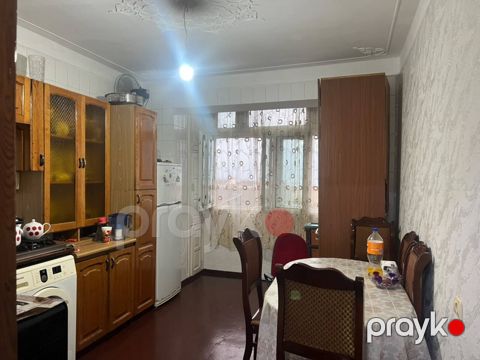 Satılır 2 otaqlı köhnə tikili 62 m²