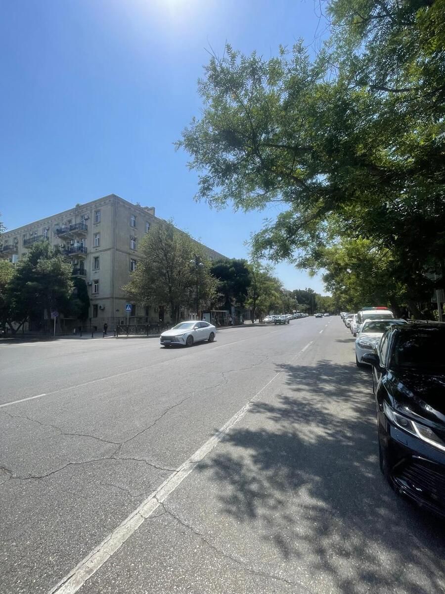 Satılır 3 otaqlı köhnə tikili 100 m² — Mənzil, Bakı (5)