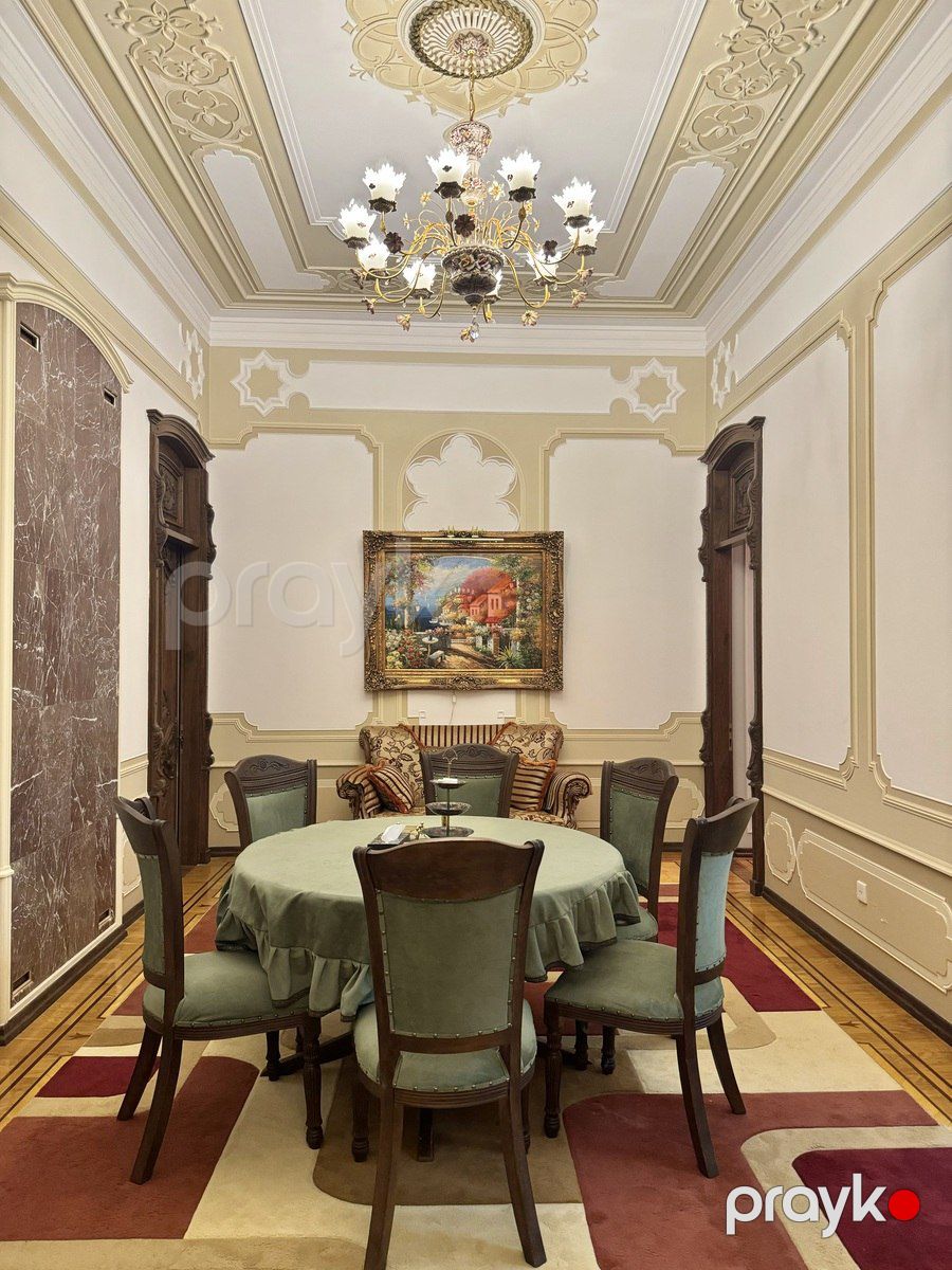İcarəyə verilir 3 otaqlı köhnə tikili 231 m² — Mənzil, Bakı (10)
