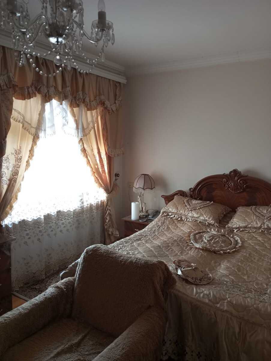 Satılır 2 otaqlı köhnə tikili 82.5 m² — Mənzil, Şəki (3)