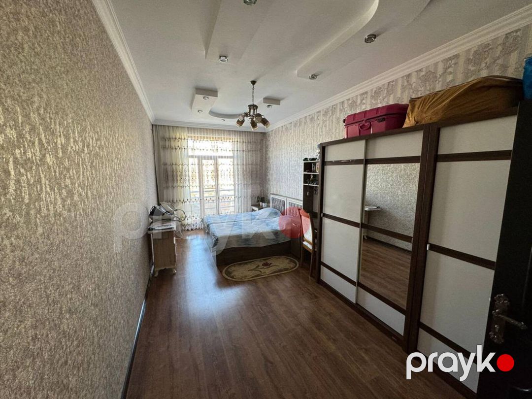 Satılır 4 otaqlı yeni tikili 198 m² — Mənzil, Bakı (6)