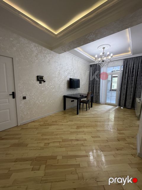 Satılır 2 otaqlı yeni tikili 68 m²