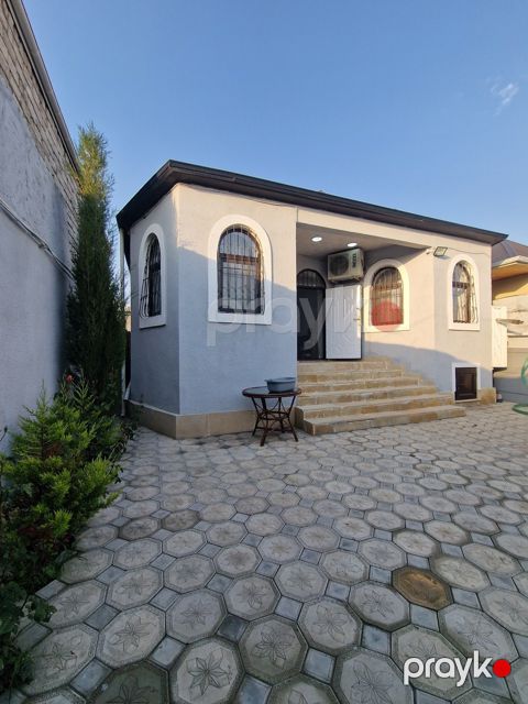 Satılır 3 otaqlı həyət evi/bağ evi 90 m²