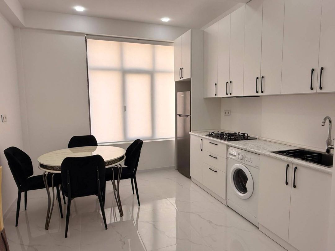 3-otaqlı yeni tikili kirayə verilir, Nərimanov r., 120 m² — Daşınmaz əmlak, Bakı (8)