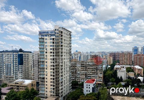 Satılır 3 otaqlı yeni tikili 145 m²