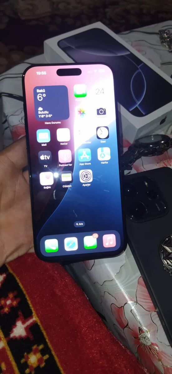 Apple iPhone 16 Pro Max Black Titanium 256GB/8GB — Telefonlar və qadjetlər, Bakı (4)
