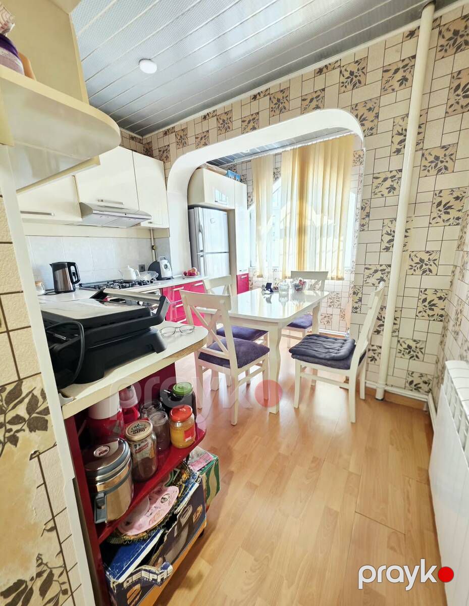 Satılır 2 otaqlı köhnə tikili 70 m² — Mənzil, Bakı (7)