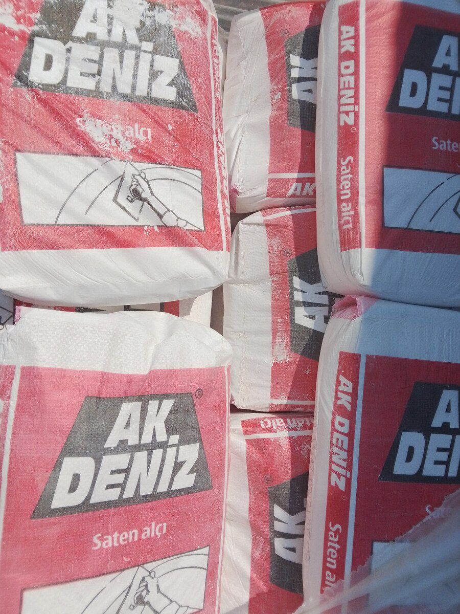 Akdeniz astar suvağı — Mallar, Bakı