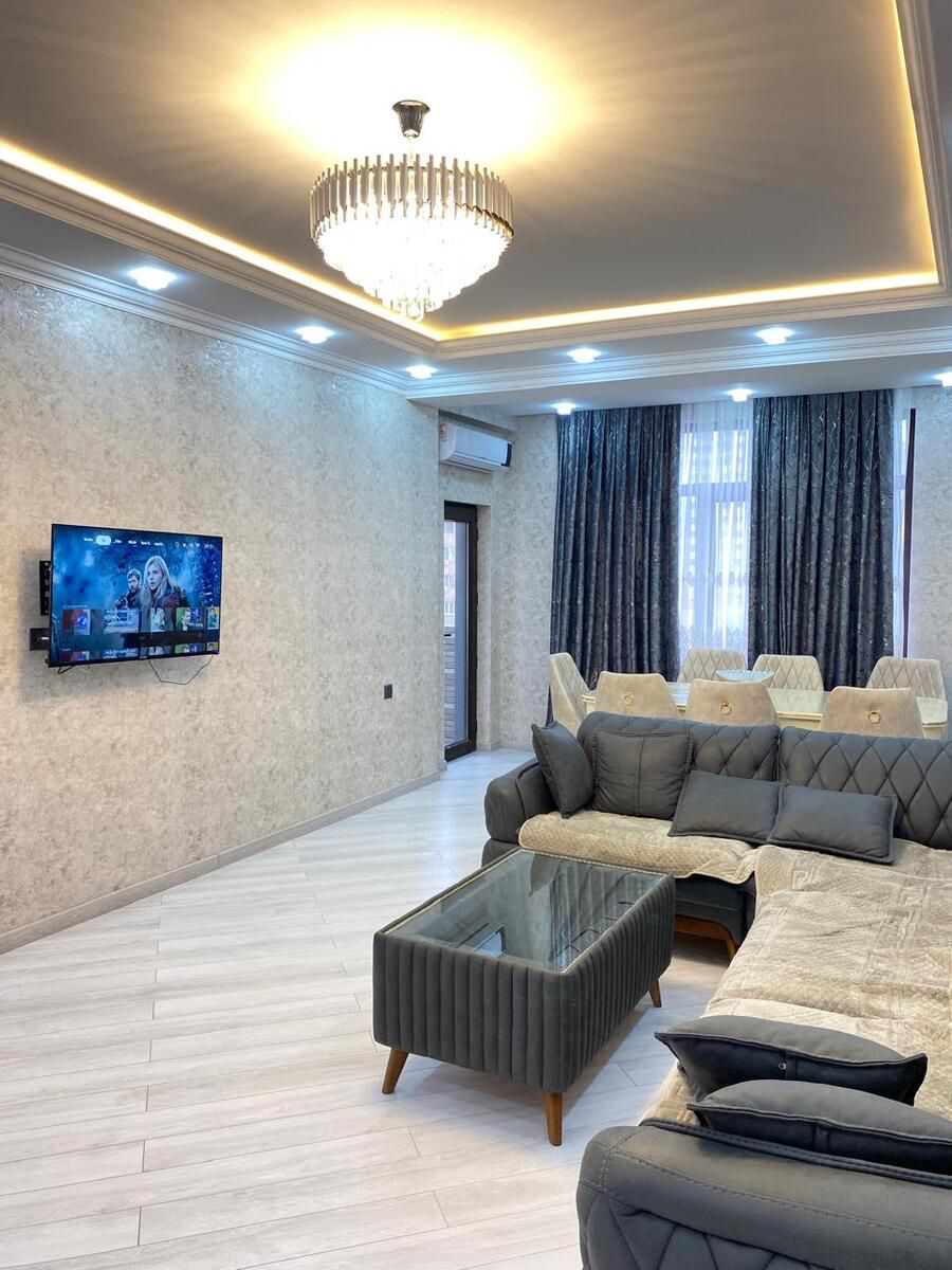 İcarəyə verilir 3 otaqlı yeni tikili 140 m² — Mənzil, Bakı (2)