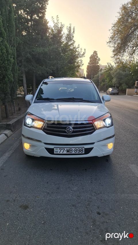 Ssang Yong Korando Turismo, 2015 il — Bakı