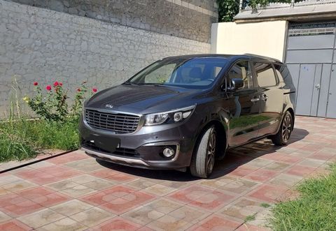 Kia Carnival . Salam hər vaxtınız xeyir olsun