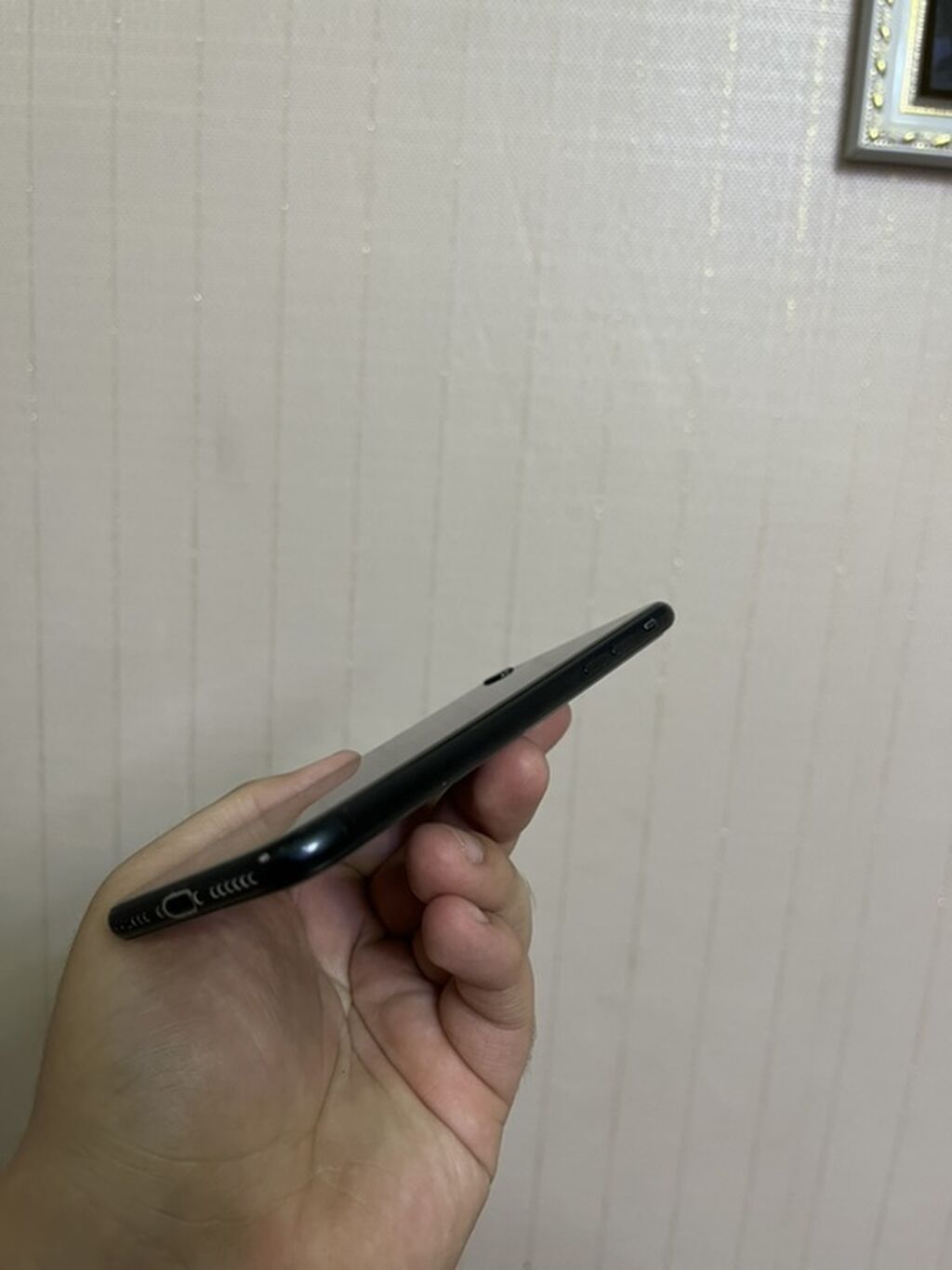 IPhone SE 2020, 128 GB, Qara, Simsiz şarj — Apple iPhone, Bakı (3)