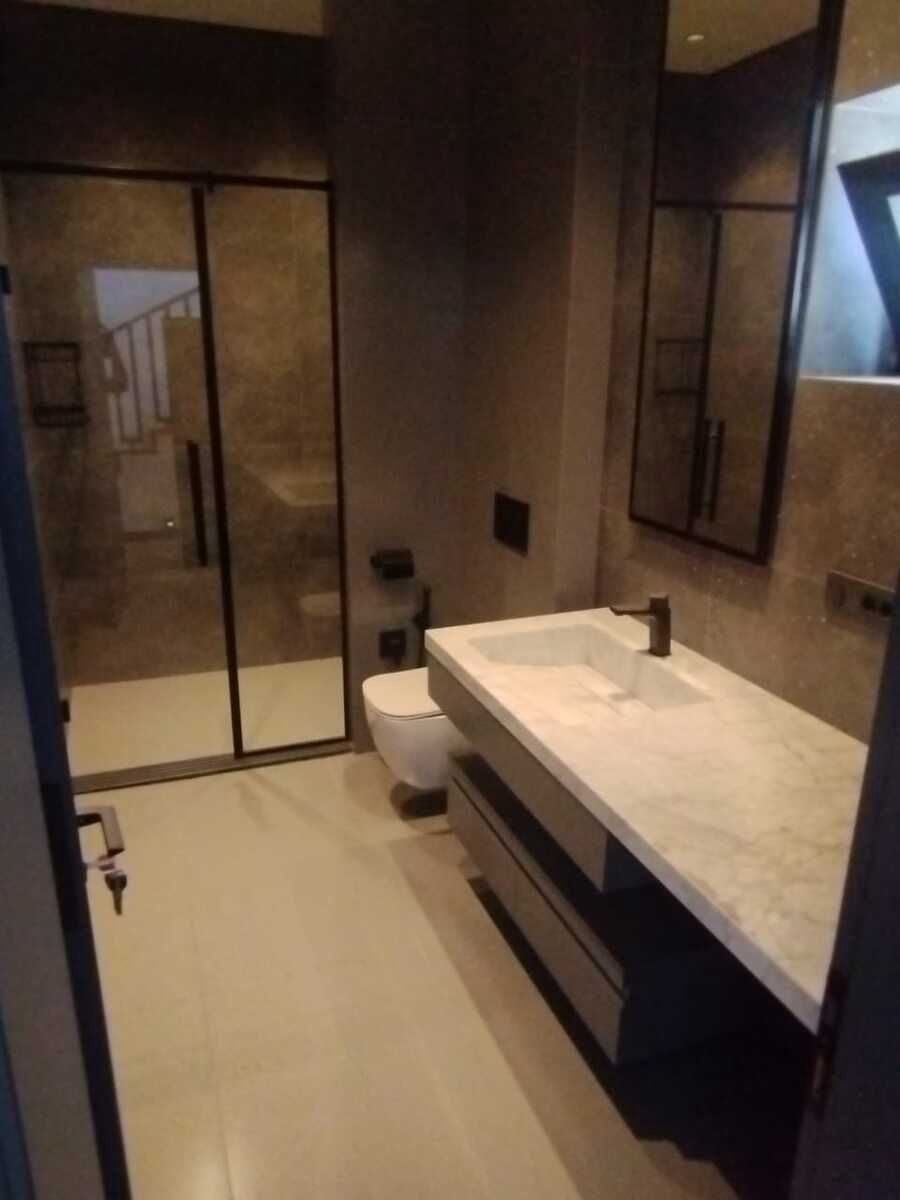 Satılır 4 otaqlı həyət evi/bağ evi 300 m² — Ev, villa, Bakı (7)