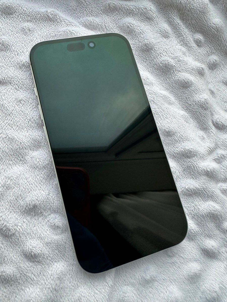 Apple iPhone 16 White 128GB/8GB — Smartfonlar, Bakı