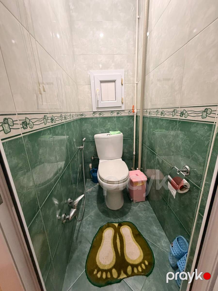 Satılır 2 otaqlı köhnə tikili 56 m² — Mənzil, Bakı (2)