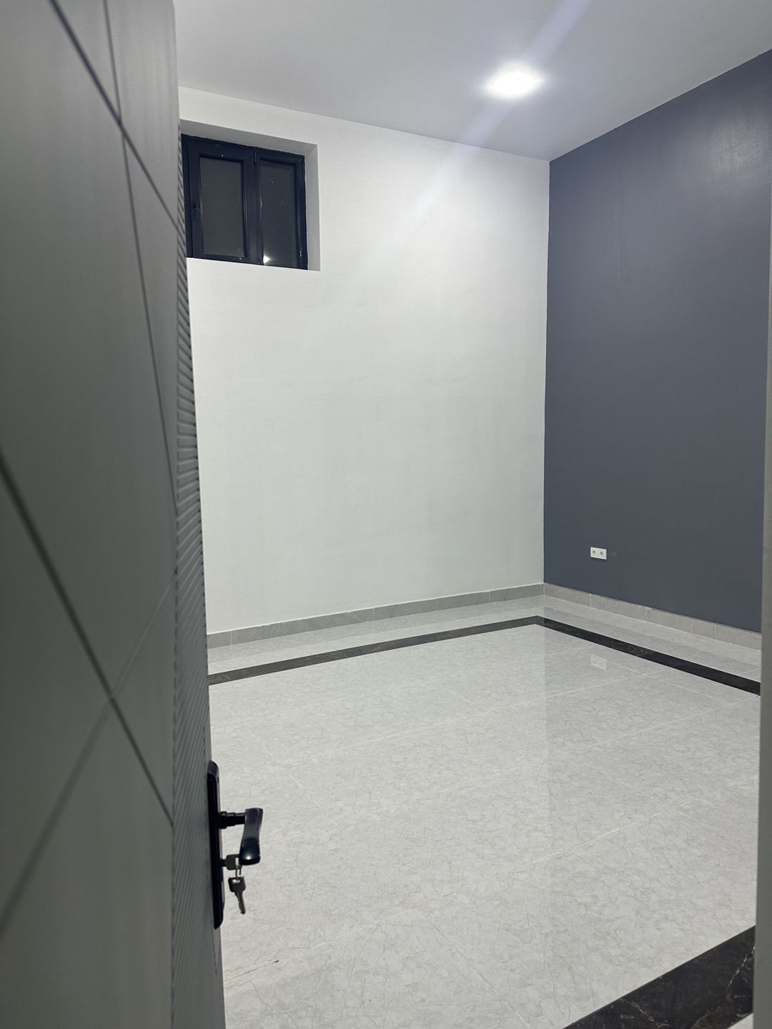 İcarəyə verilir obyekt 690 m² — Əmlak, Yevlax (12)