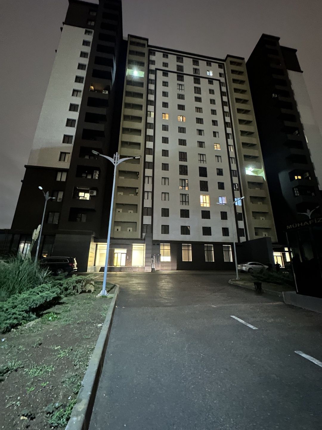 Satılır 4 otaqlı yeni tikili 181 m² — Mənzil, Bakı