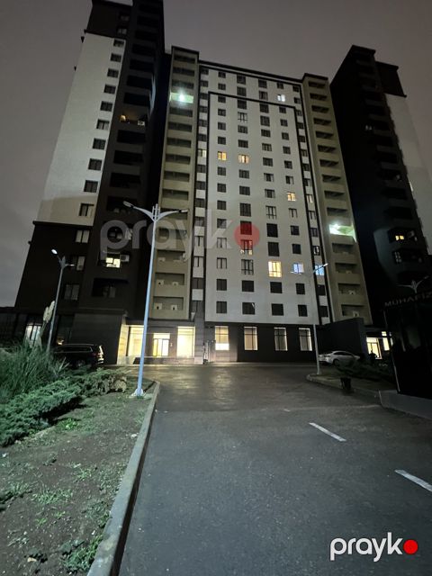 Satılır 4 otaqlı yeni tikili 181 m²
