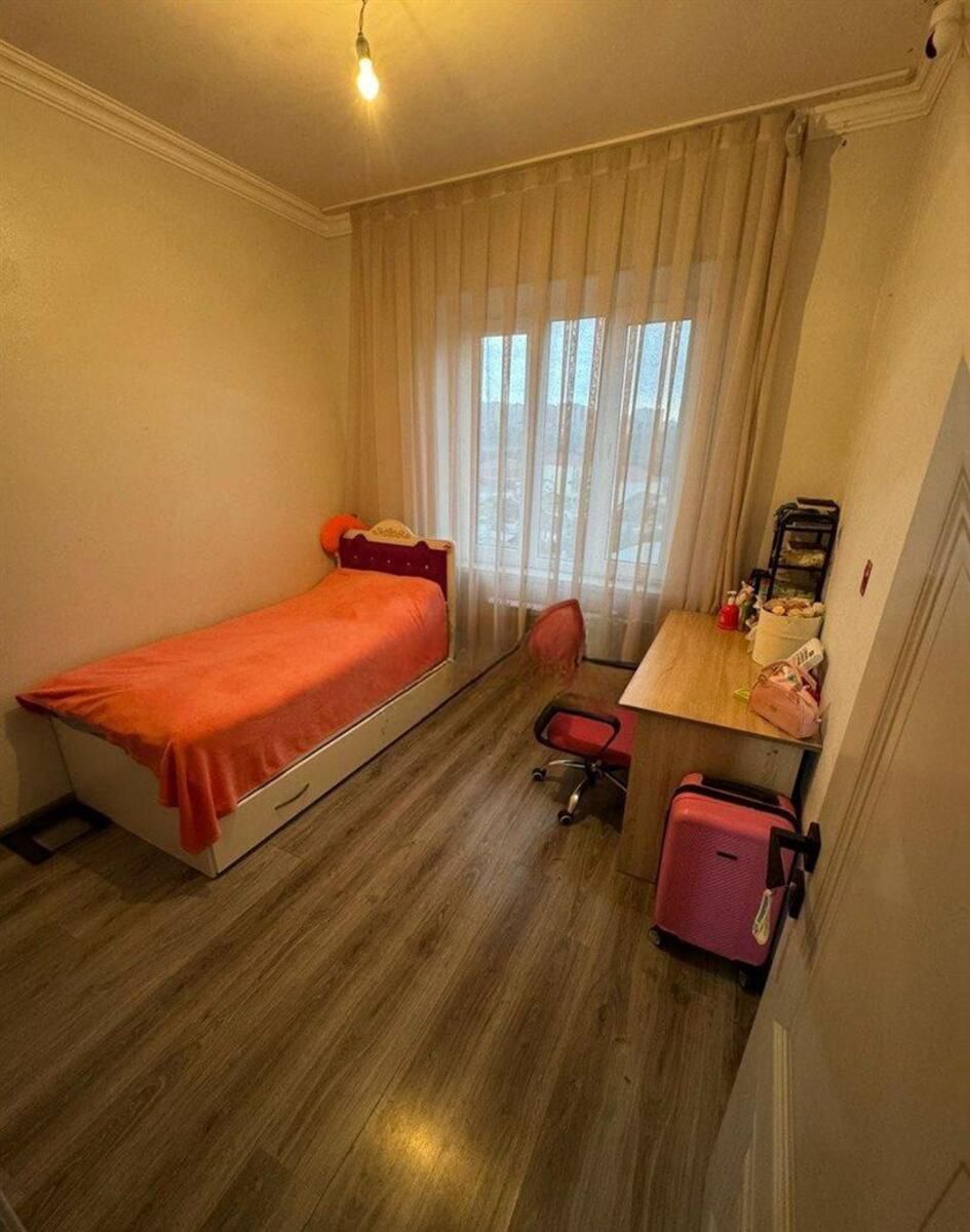 Satılır 4 otaqlı köhnə tikili 115 m² — Mənzil, Bakı (7)