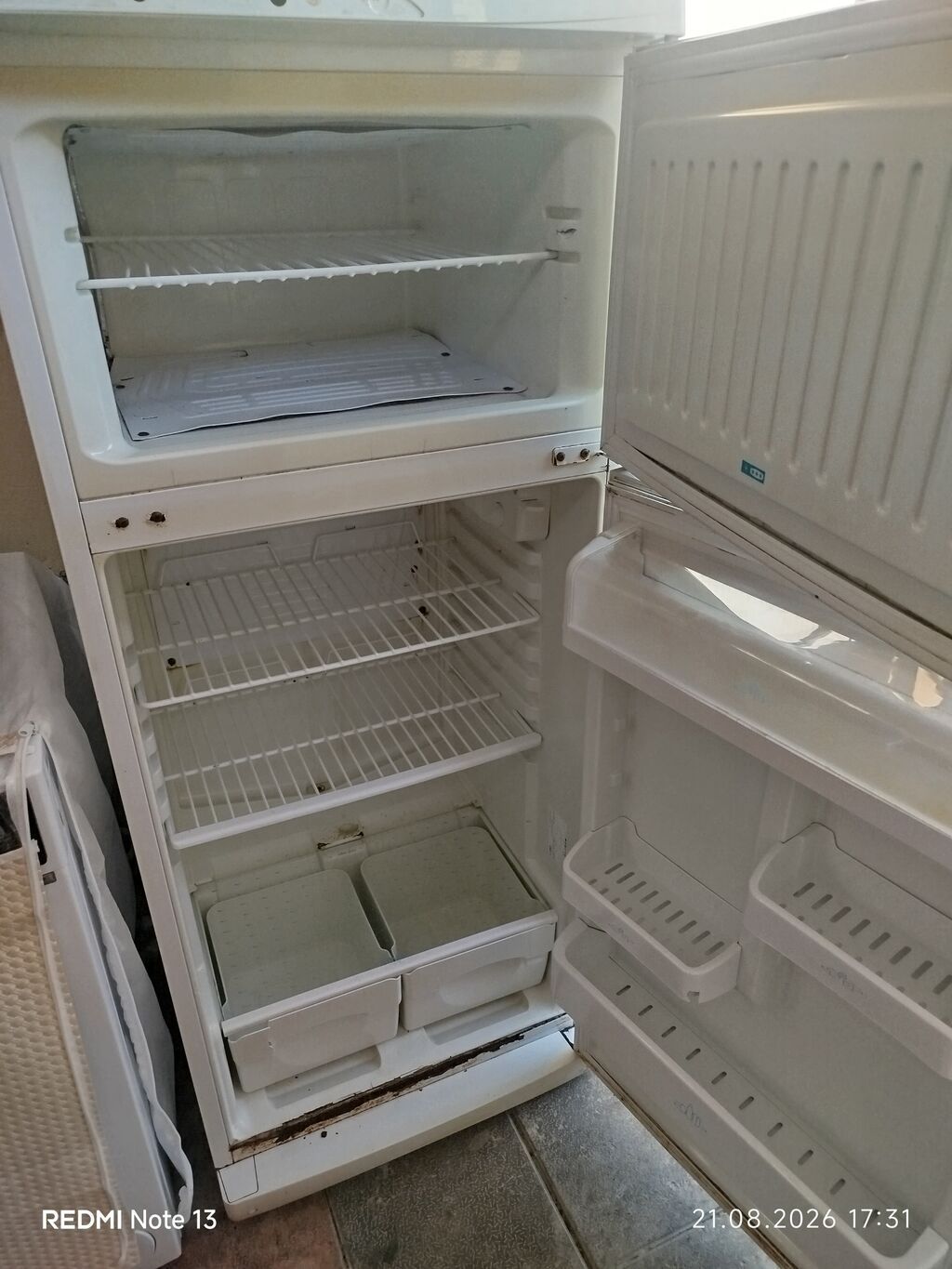 İşlənmiş 2 qapılı Stinol Soyuducu Satılır, rəng - Ağ — Soyuducular, Xırdalan (2)