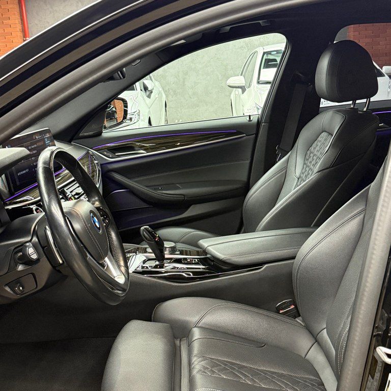 BMW 530e, 2.0 L, 12 kWh, 2023 il, 53 000 km — Avtomobillər, Bakı (11)