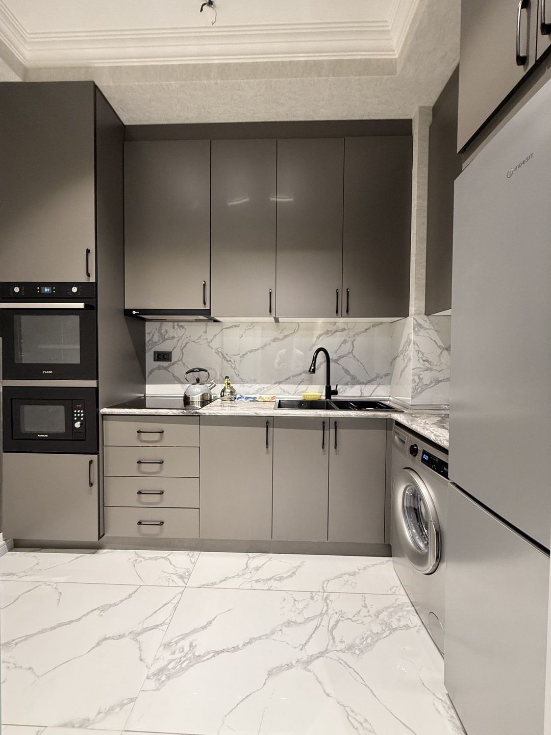 İcarəyə verilir 2 otaqlı yeni tikili 75 m² — Mənzil, Bakı (11)