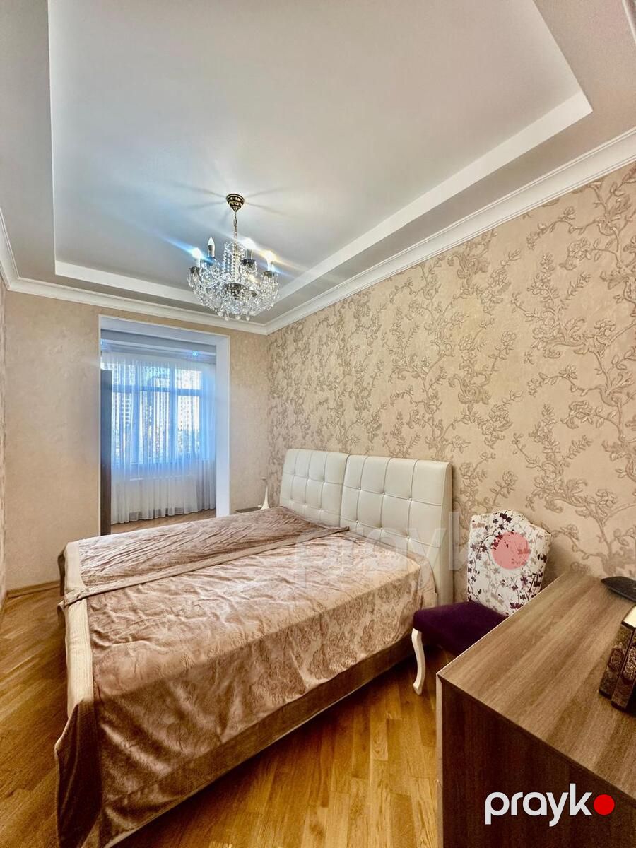 Satılır 3 otaqlı köhnə tikili 100 m² — Mənzil, Bakı (11)