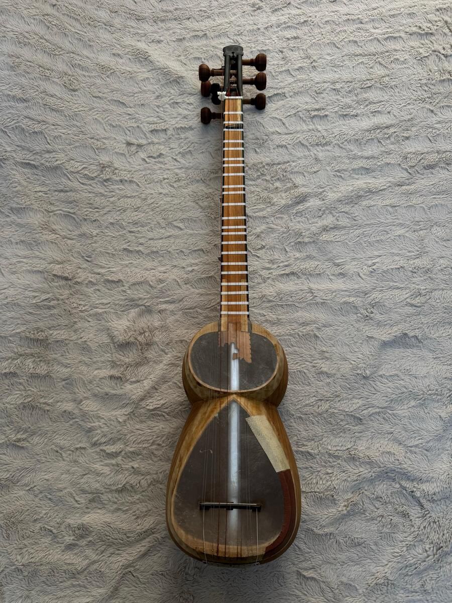 Tar — Musiqiə alətləri, Bakı (2)