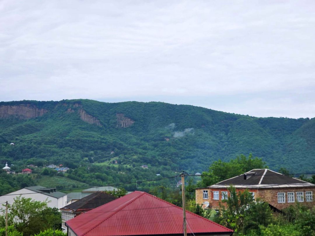 Bağ evi kirayə verilir, Qəçrəş r. — Daşınmaz əmlak, Quba (2)
