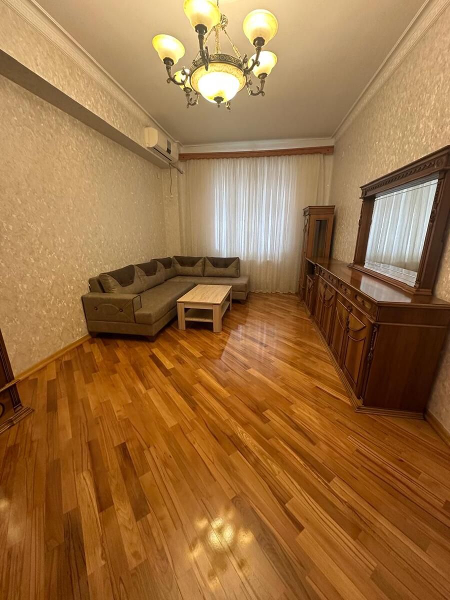 3-otaqlı yeni tikili kirayə verilir, İnşaatçılar m., 132 m² — Daşınmaz əmlak, Bakı (4)
