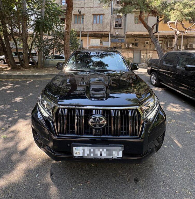 Toyota Land Cruiser Prado, 2.8 L, 2022 il, 181 000 km — Avtomobillər, Bakı