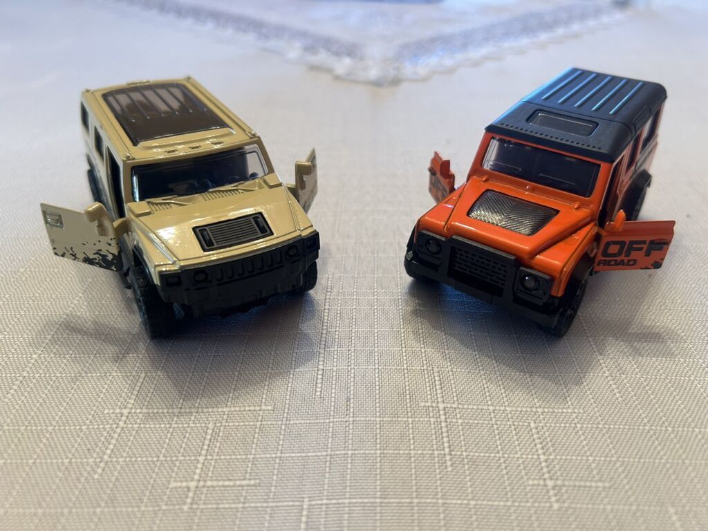 Uşaq üçün metal oyunca avtomobil dəsti – 2 ədəd off-road jeep — Mallar, Bakı