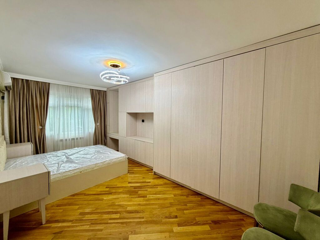 Bakı, 8-ci kilometr, 3 otaqlı, Köhnə tikili, m. Neftçilər, 80 kv. m — Mənzil, Bakı (5)